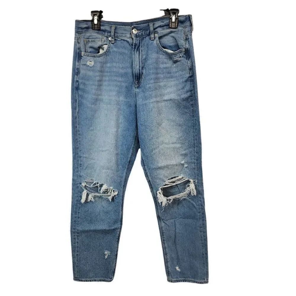 American Eagle Size 10 Women's Mom Jeans Distressed Light Wash Denim Blue Jeans